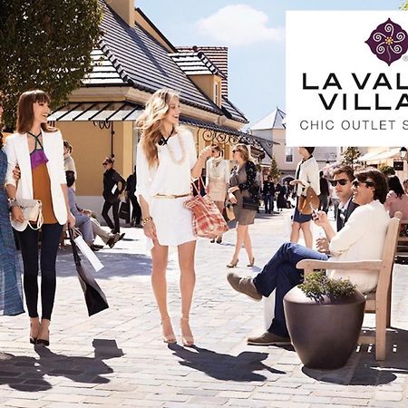 La Suite Emoji - Sdp Lagny Esterno foto
